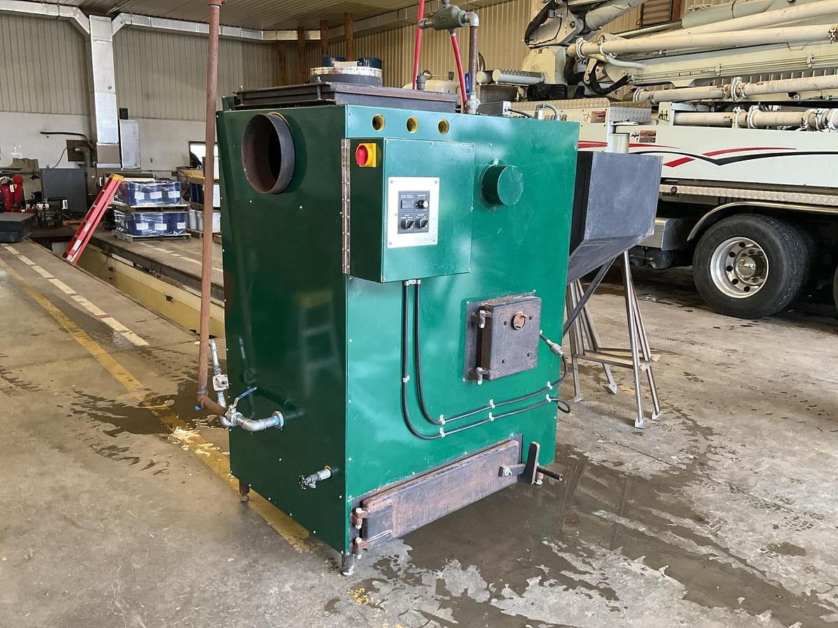 Used Glen Wood 350,000 BTU Coal Furnace