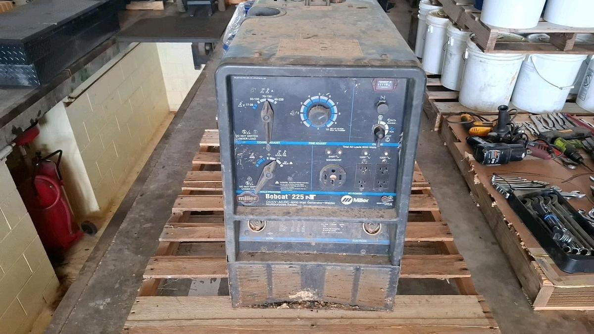 Used Miller 225 Bobcat Welder