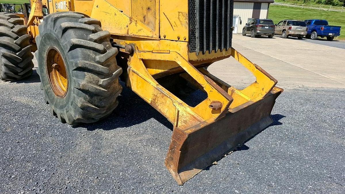Used 1993 John Deere 640E Cable Skidder