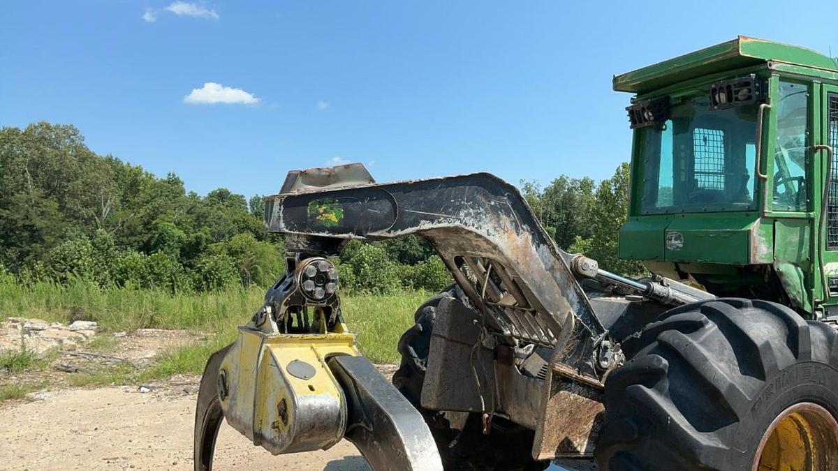 Used 2010 John Deere 548GIII Grapple Skidder