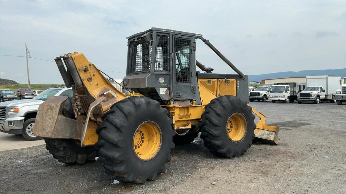 Used 2005 John Deere 540 GIII Skidder