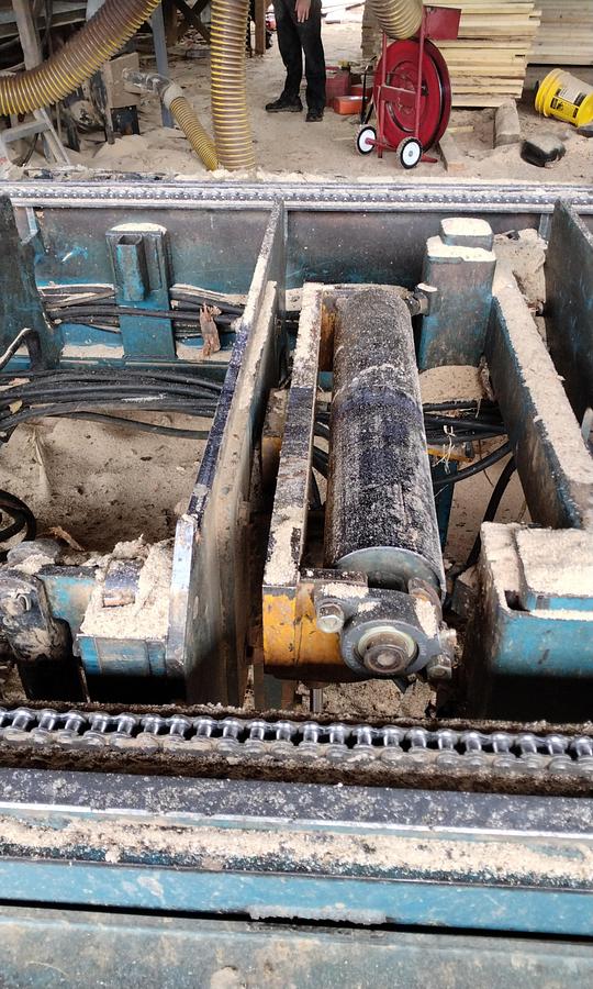 Used 3665D Baker Band Mill