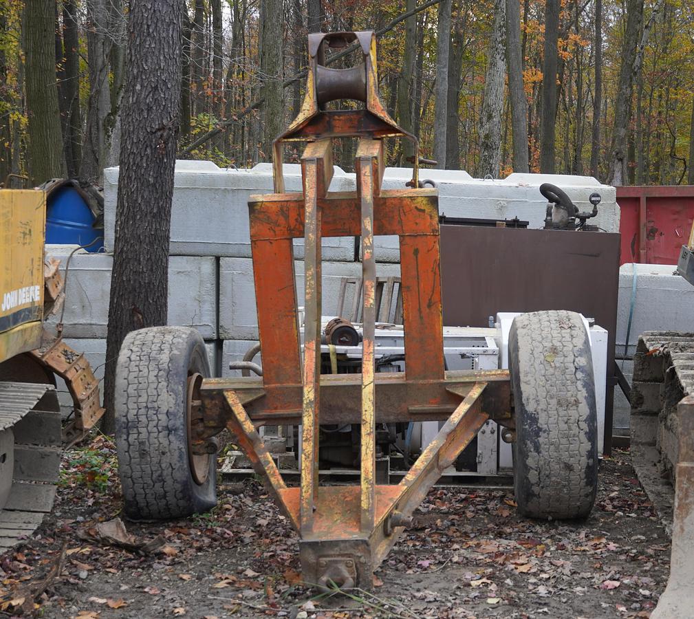 Used 650G LGP John Deere Track Cable Skidder