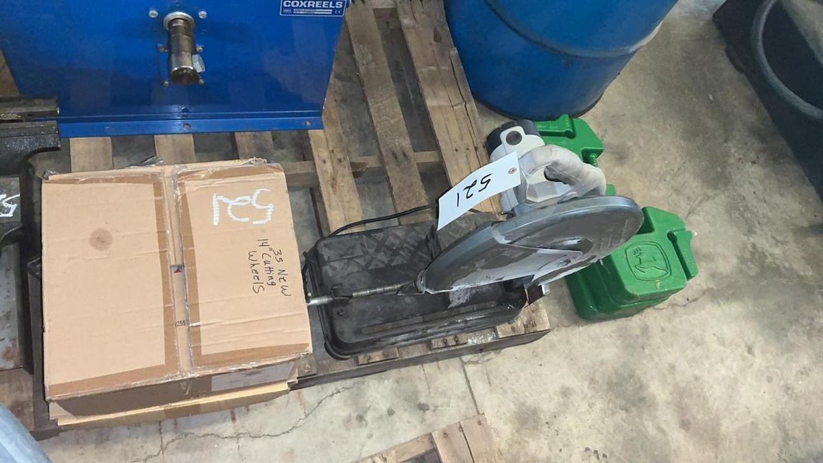 Used Porter Cable Metal Cutting Saw and Blades