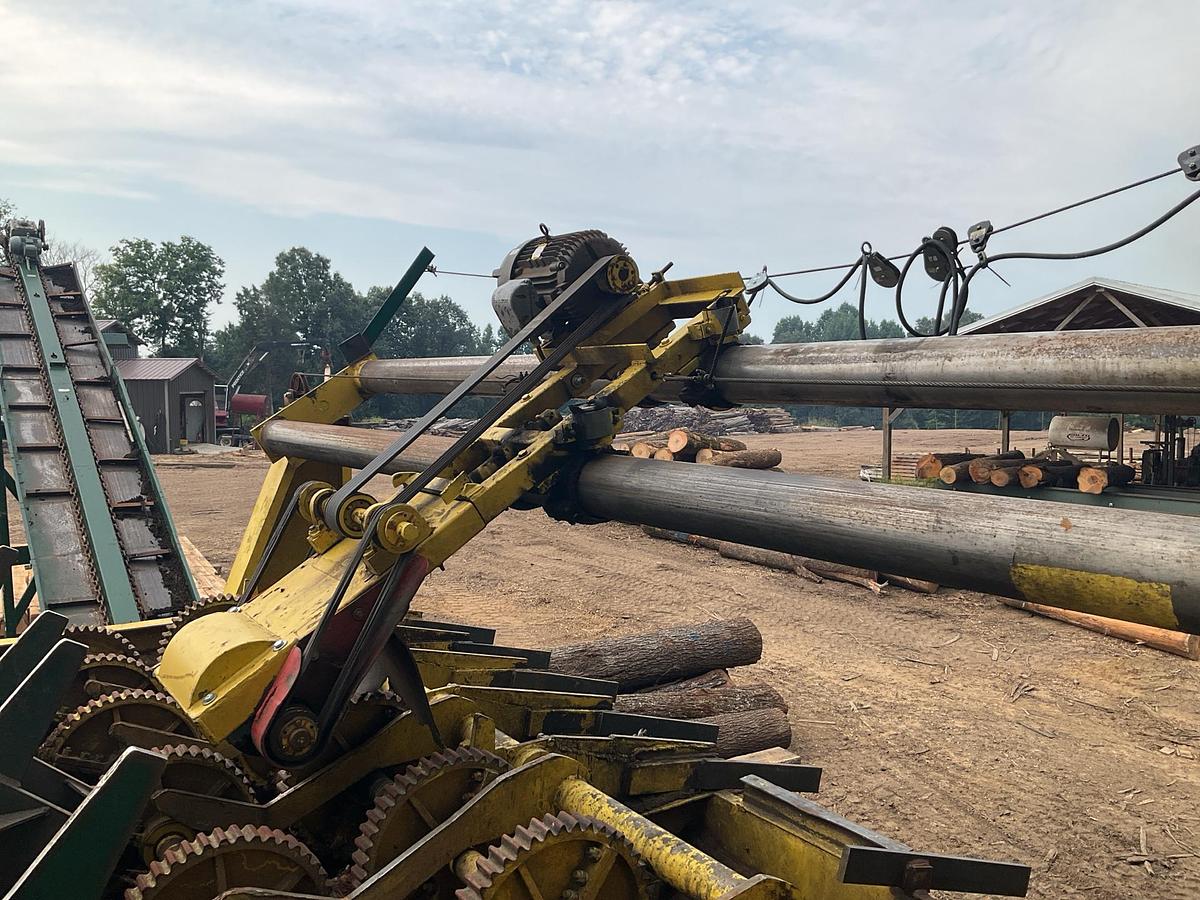 Used Fulgum E-616 Rosserhead Debarker
