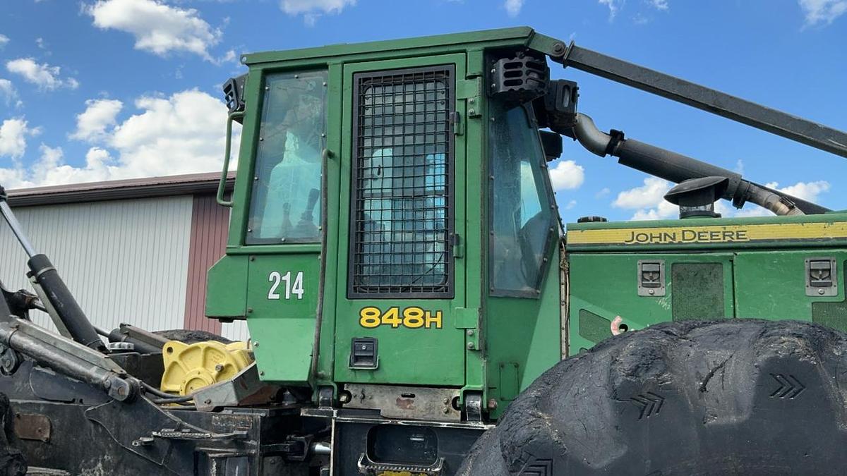 Used 2012 John Deere 848H Grapple Skidder