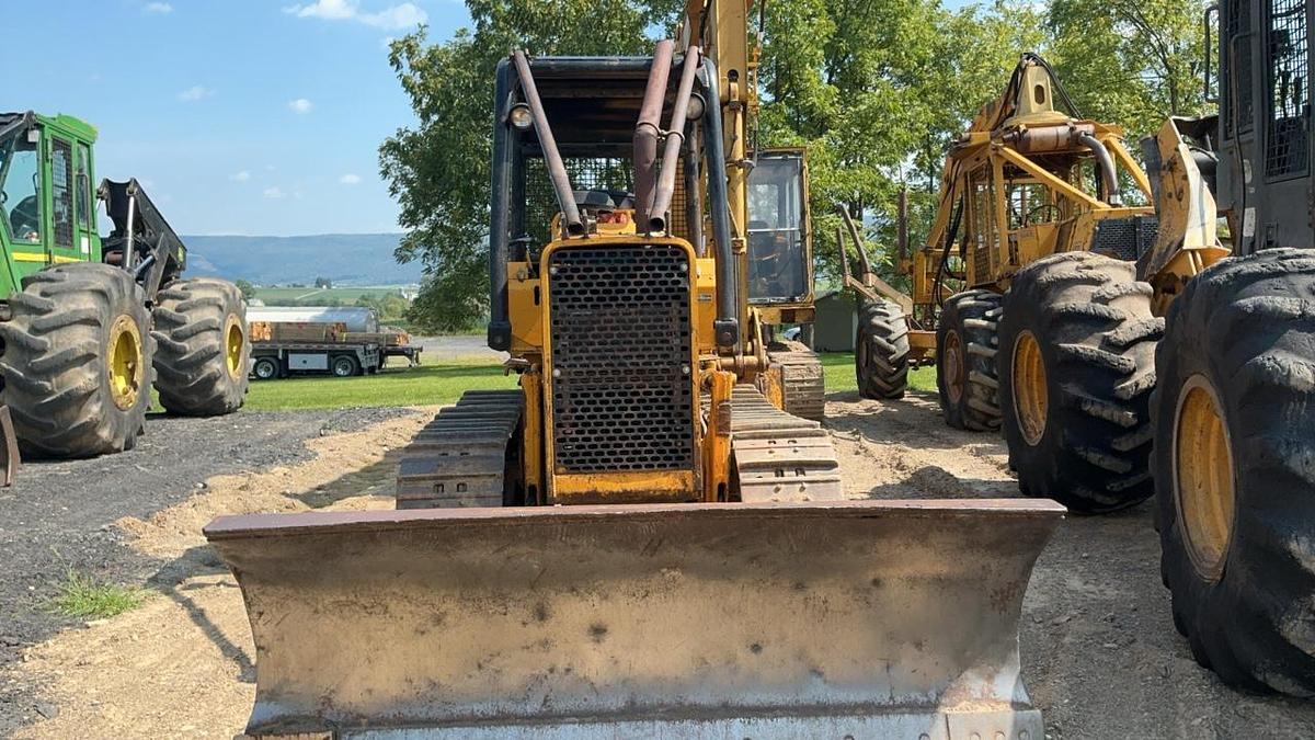 Used John Deere 550C Dozer