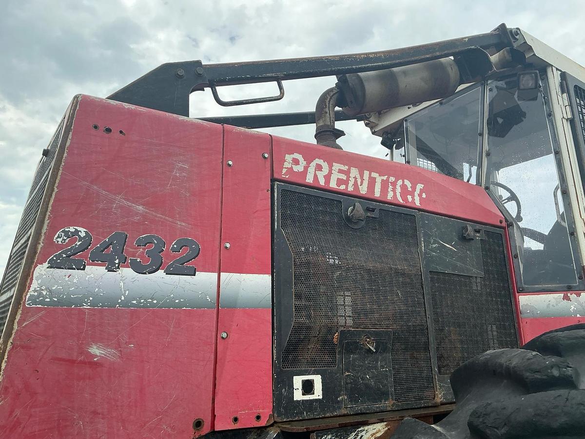 Used 2009 Prentice 2432 Skidder