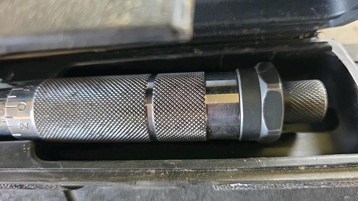 Used Pittsburgh Torque Wrenches
