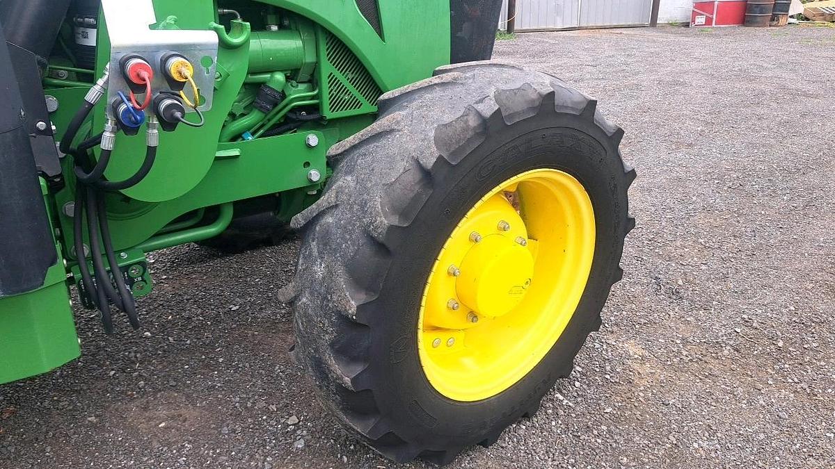 Used 2019 John Deere 5090E Tractor