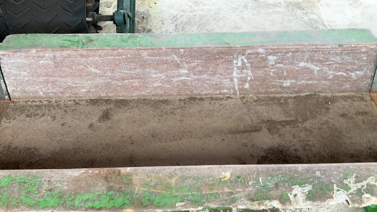 Used Precision Husky 16FT Vibrating Conveyor