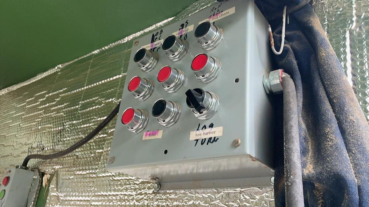 Used Frontline Sawyers Cab