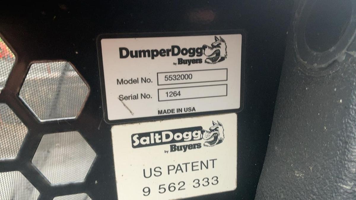 Used Dumper Dogg 5532000 Pickup Bed Insert