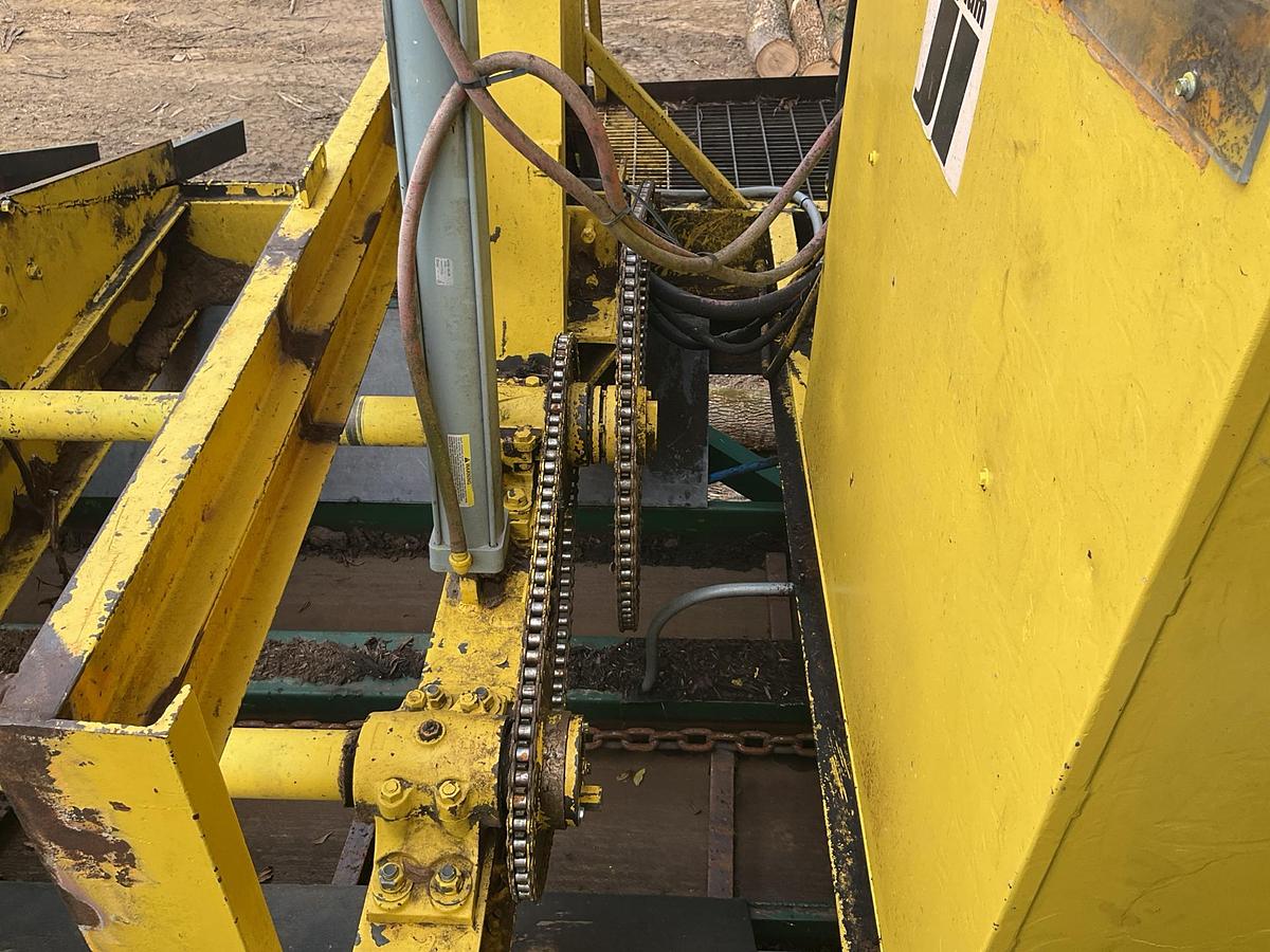 Used Fulgum E-616 Rosserhead Debarker