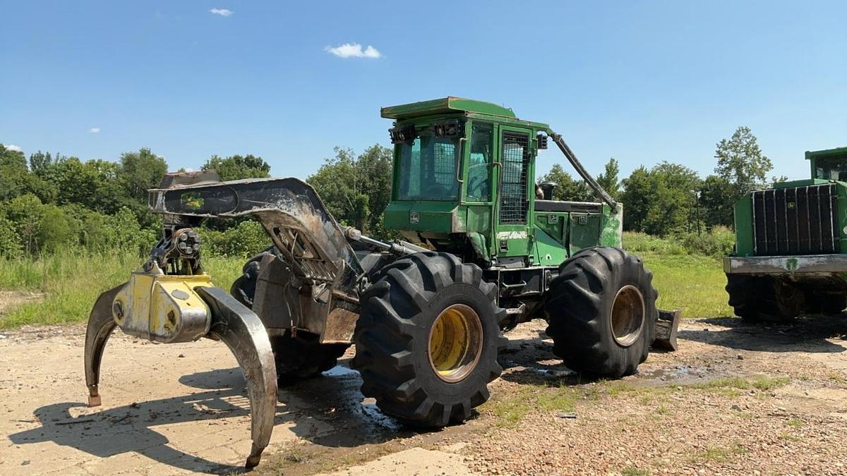 Used 2010 John Deere 548GIII Grapple Skidder