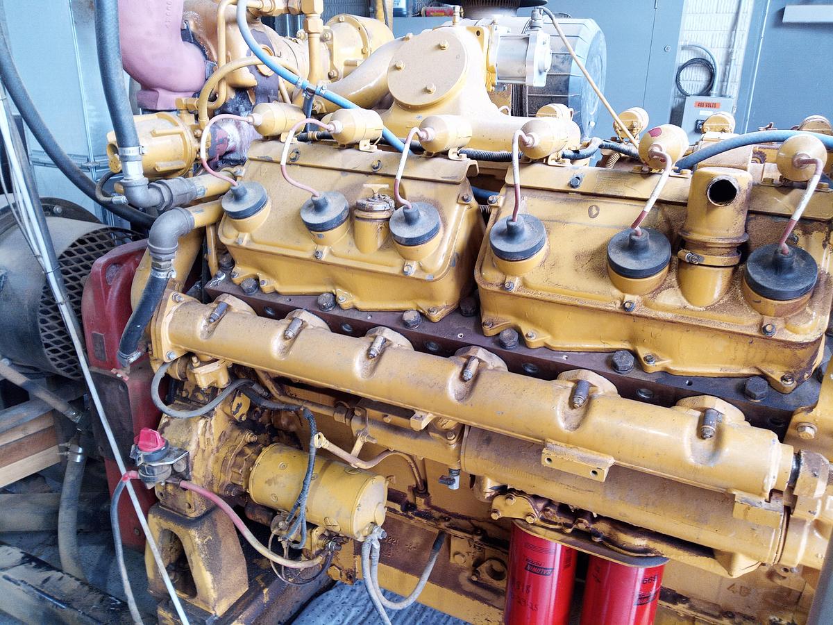 Used 3412 Cat Nat. Gas 185KW Genset + Air Compressor