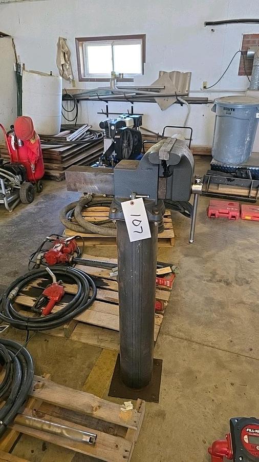 Used Wilton Bench Vise and Stand