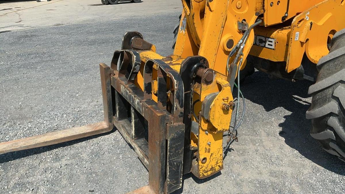 Used 2012 JCB 550 Telehandler