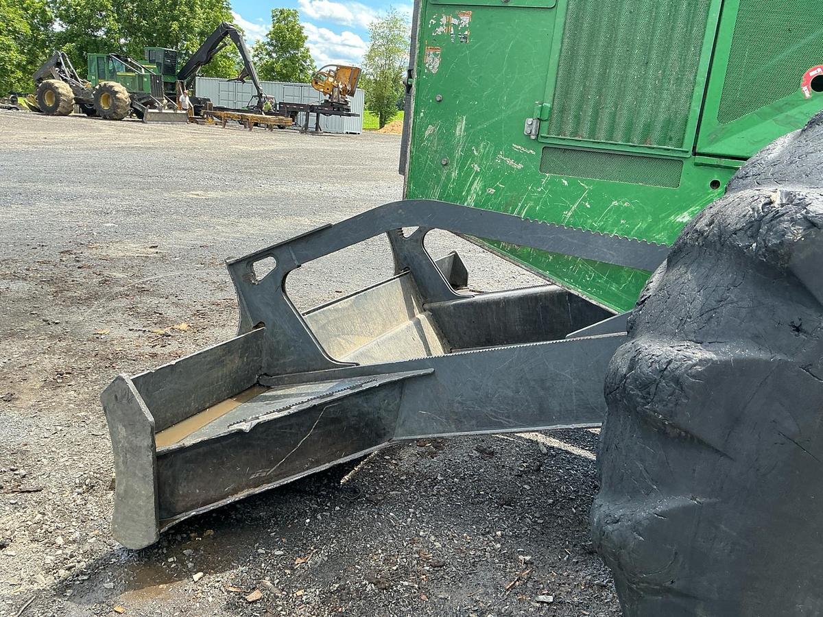 Used 2019 John Deere 848L Grapple Skidder
