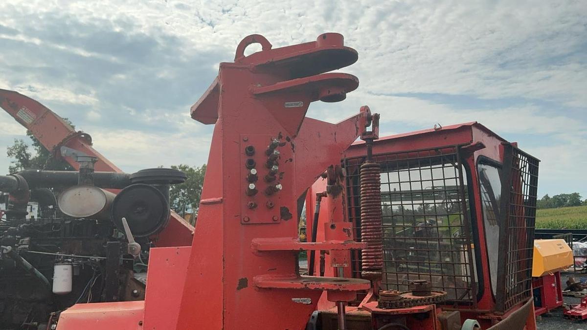 Used Morbark 16 Chipharvestor