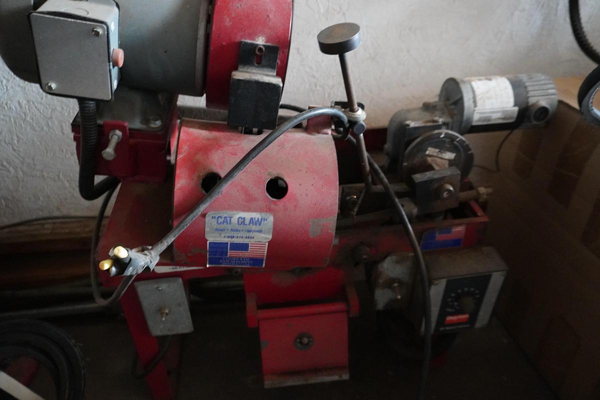 Used 2200 TIMBER KING bandmill/ with a Cat Claw band sharpener an tooth setter