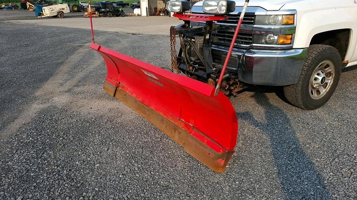 Used 2015 Chevrolet 2500 Flatbed Truck