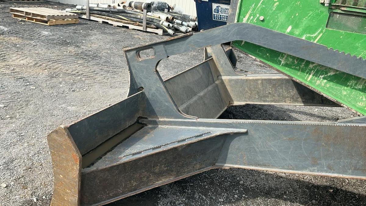 Used 2016 John Deere 748L Skidder