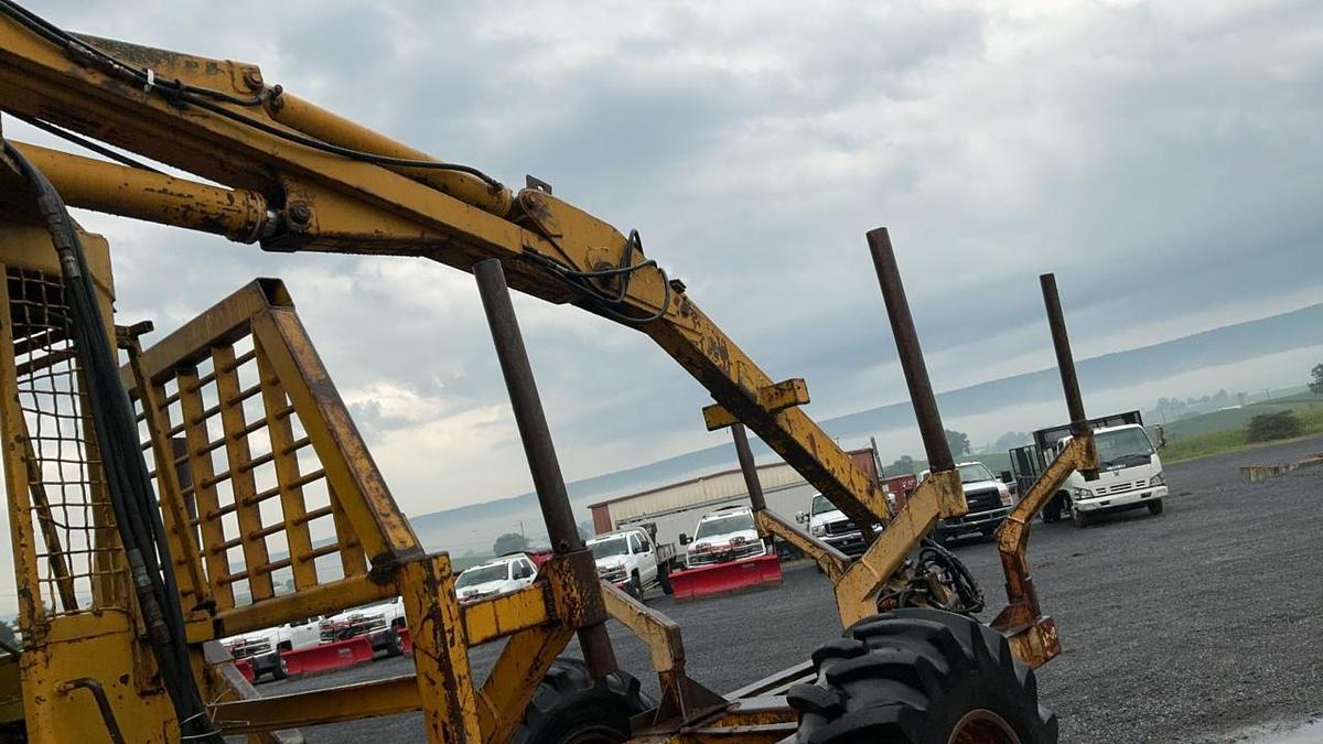 Used Franklin 132 Forwarder