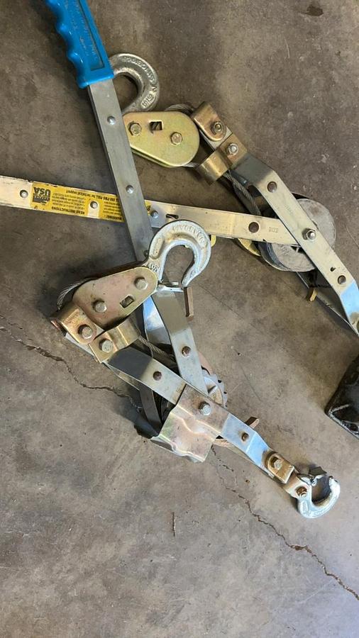 Used Winches and Bottle Jack