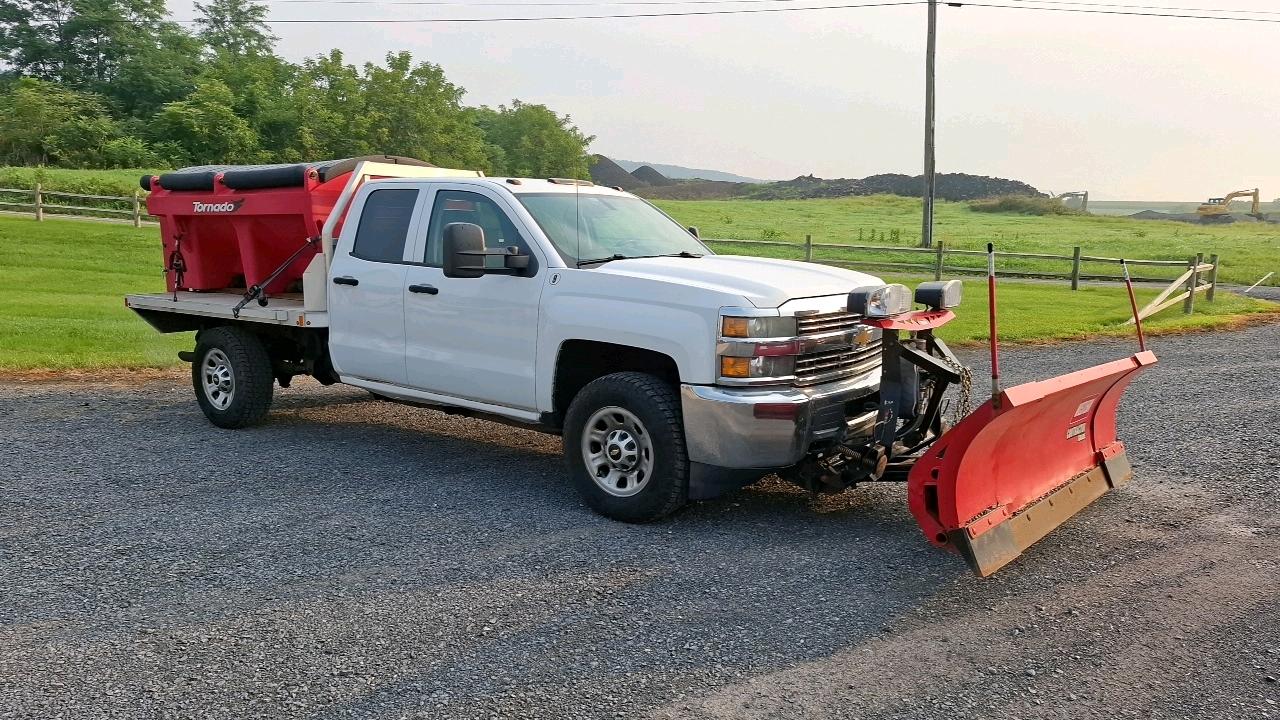 Used 2015 Chevrolet 2500 Flatbed Truck