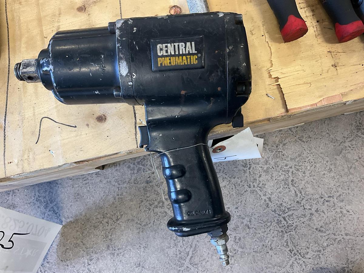 Used Air Impacts and Breaker Handles