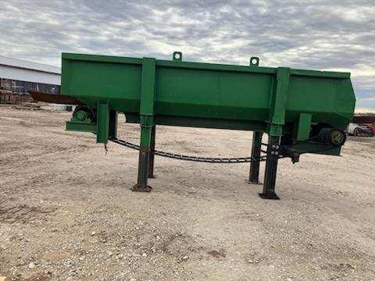 Used 36" x 16' Log Trough