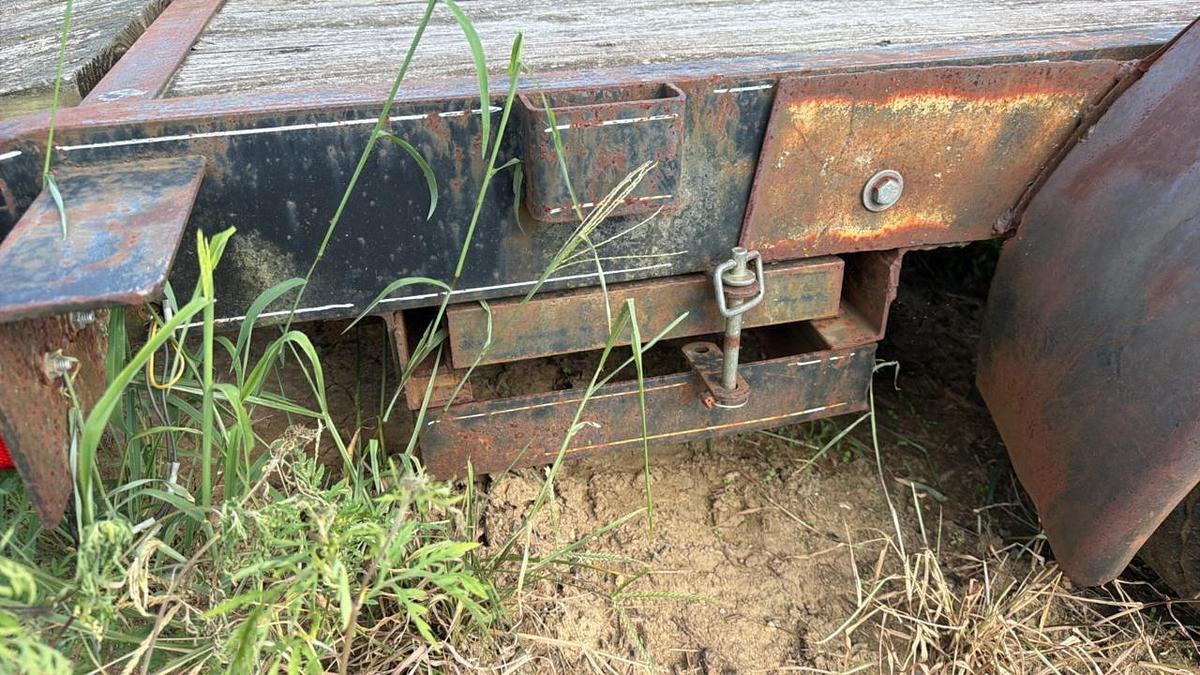 Used 1999 Built-Rite Double Axle Equipment Trailer