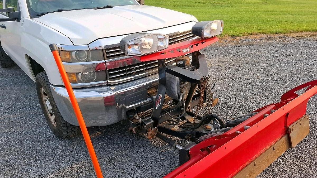 Used 2015 Chevrolet 2500 Flatbed Truck