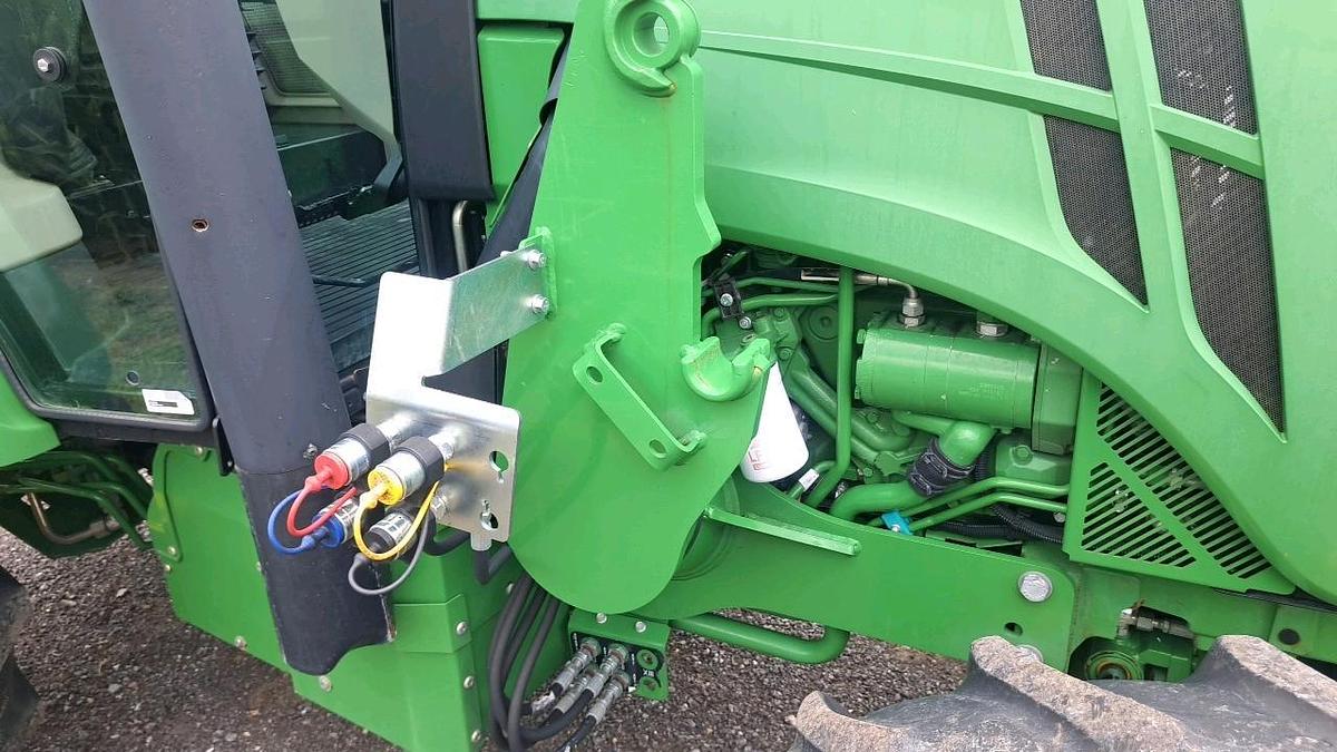 Used 2019 John Deere 5090E Tractor