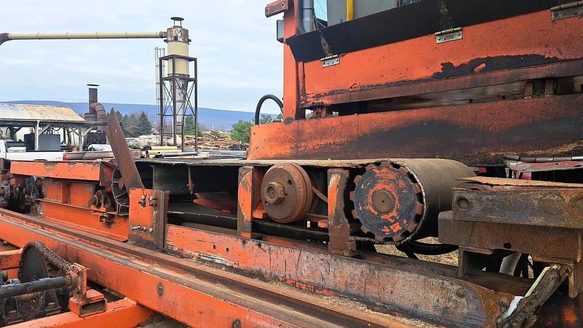Used Morbark Circle Mill ( Portable )