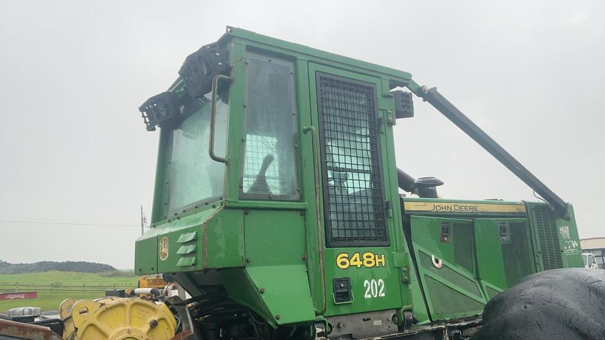 Used 2014 John Deere 648H Grapple Skidder