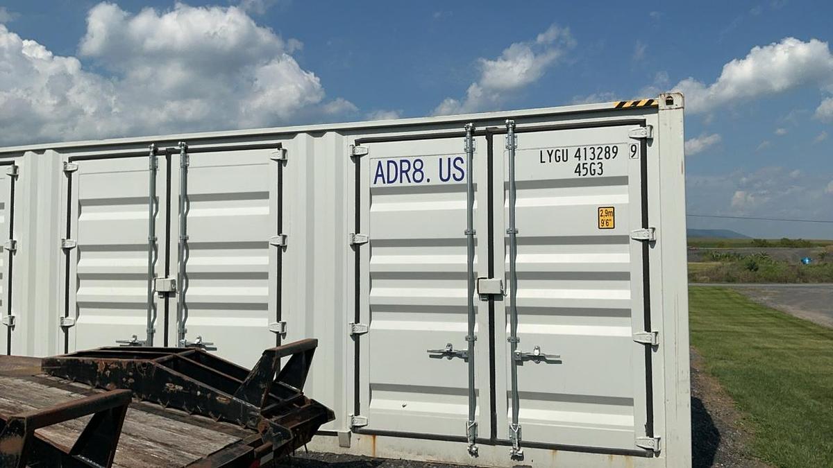Used 40’ Shipping Container
