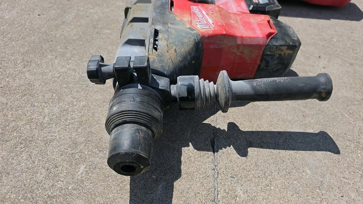 Used Milwaukee 1 3/4" Cordless Rotary Hammer