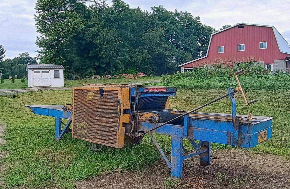 Used 2017 JCB 3 Blade Edger