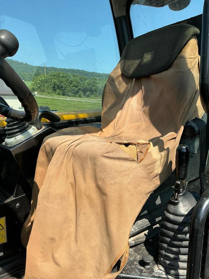Used 2012 JCB 550 Telehandler