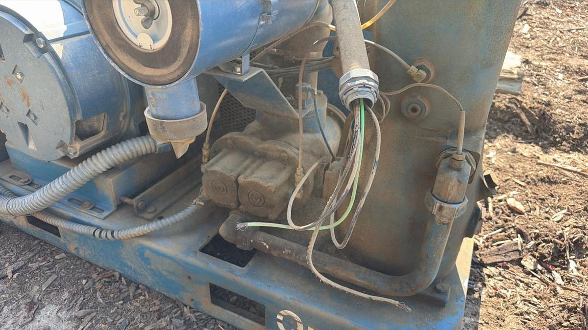 Used Quincy Air Compressor