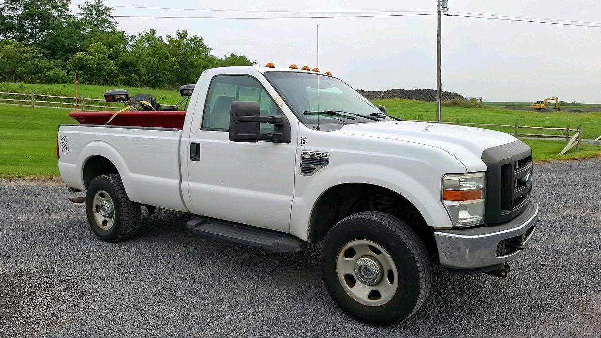 Used 2008 Ford F350 Pickup Truck
