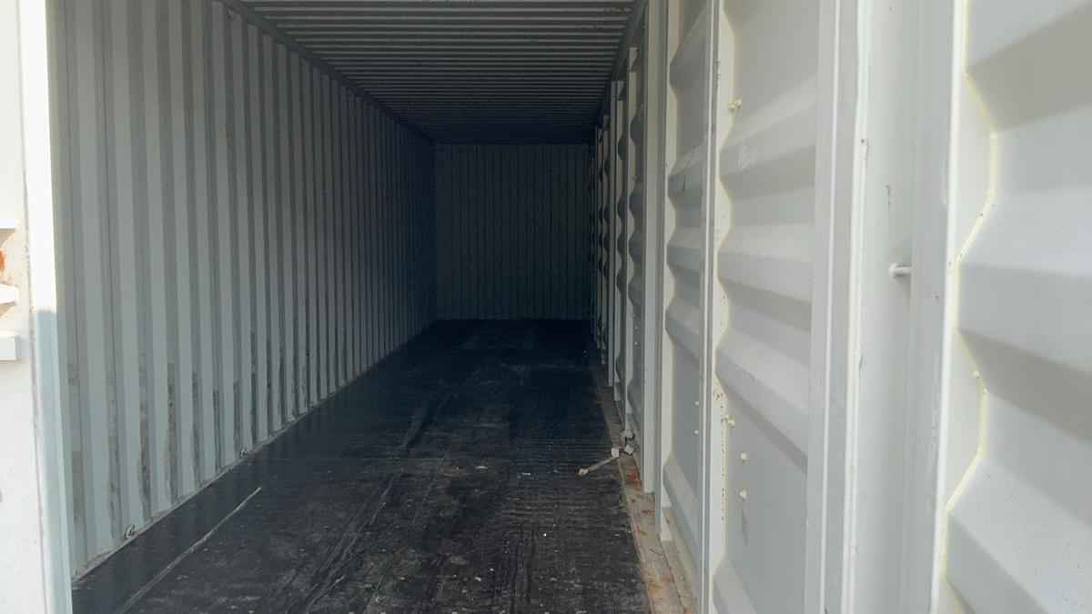 Used 40’ Shipping Container