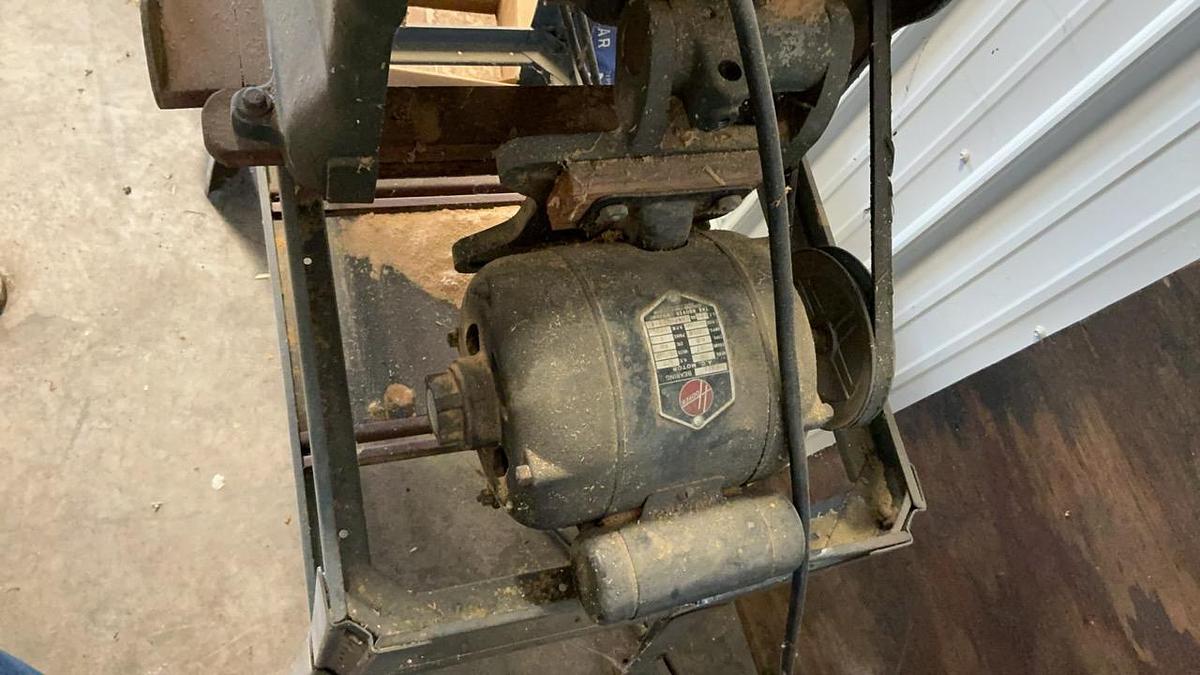 Used Shopmaster Table Saw