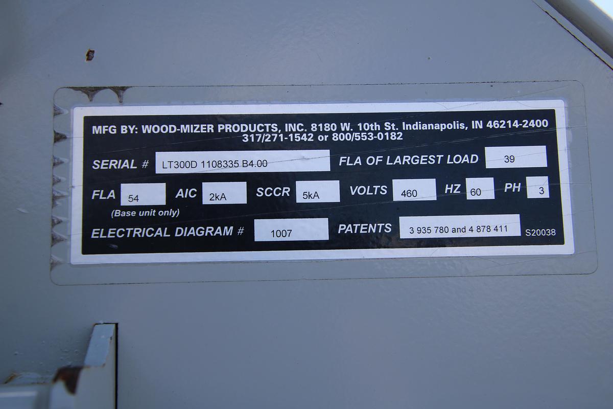 Used LT300 Wood-Mizer Thin Kerf Head Rig w/Cab & Conveyor