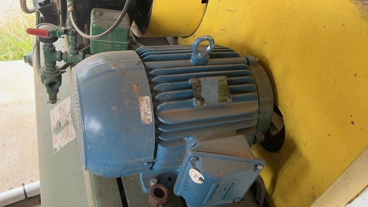 Used Ingersoll Rand 71T2-10E2 Air Compressor