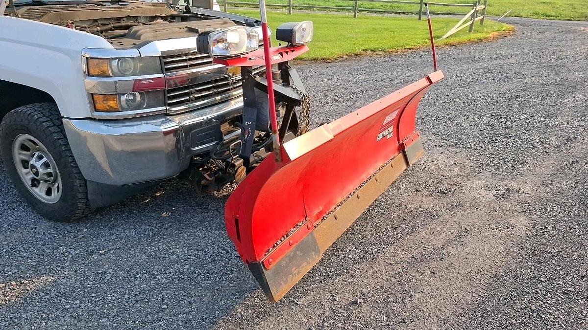 Used 2015 Chevrolet 2500 Flatbed Truck