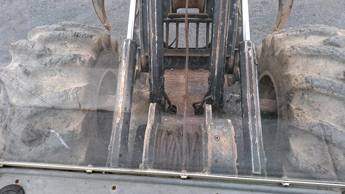 Used 2009 Prentice 2432 Skidder