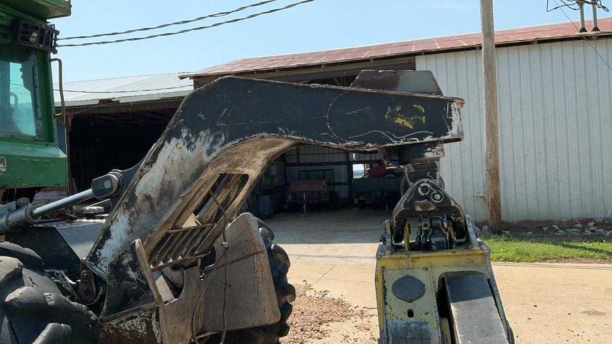 Used 2010 John Deere 548GIII Grapple Skidder
